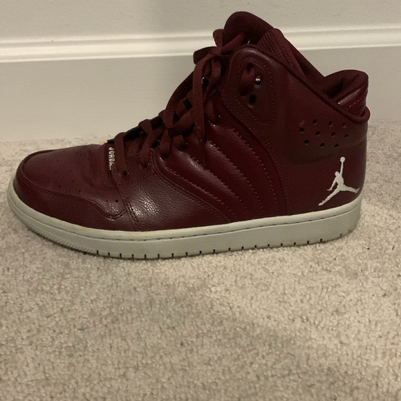 Air Jordan 1 Flight 4 ‘Night Maroon’ - Picture 3 of 5
